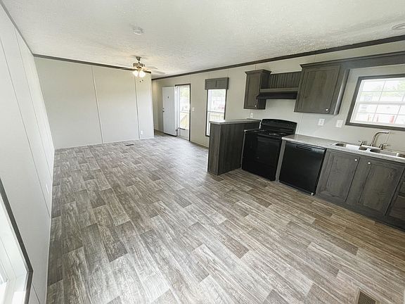 4th image of 515 Tom Mann Rd Lot 9
