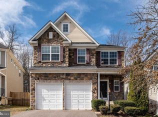3273 Eagle Ridge Dr, Woodbridge, VA 22191