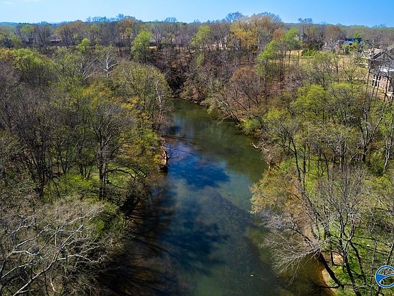 2nd image of Finlen Rd