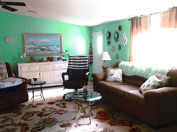5th image of 2286 Forest Park St