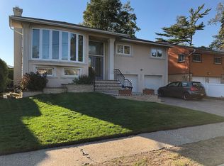 3368 Milburn Ave, Baldwin, NY 11510