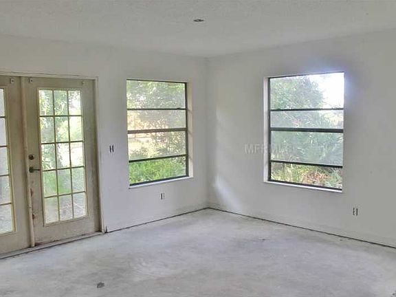 5th image of 1349 W Portillo Dr