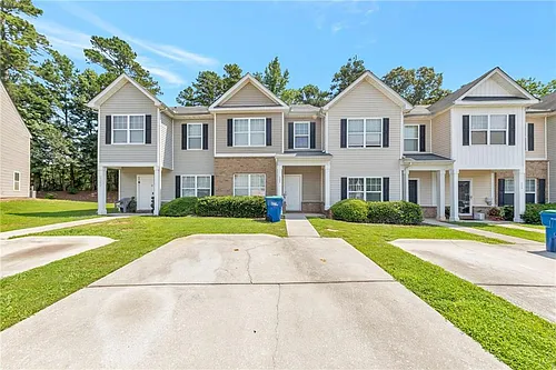 2306 Bigwood Trl Photo 1