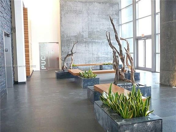 2nd image of 888 Biscayne Blvd APT 5305