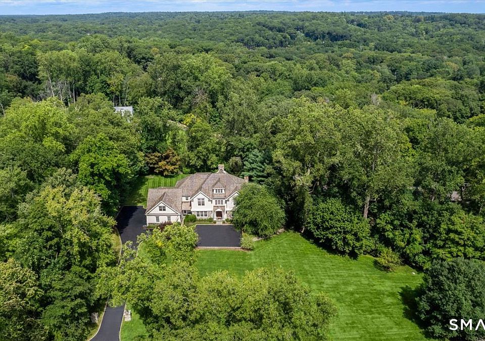 1st image of 25 Adams Lane