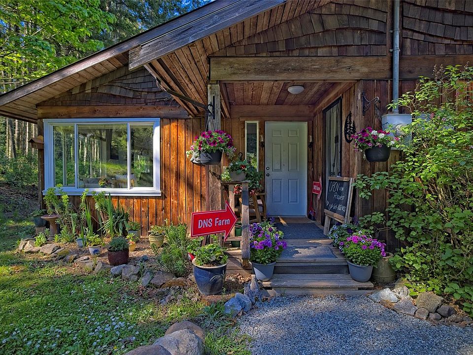 1st image of 378 Rainbow Rd