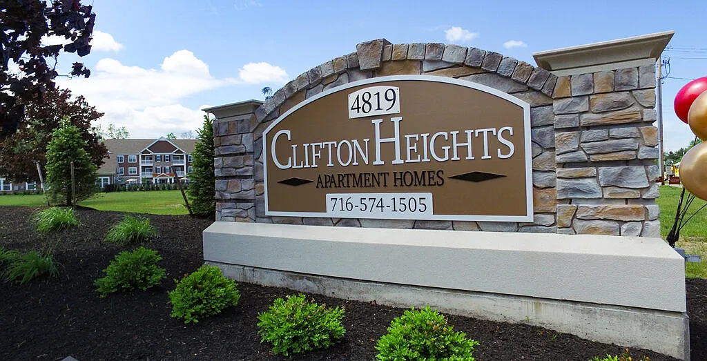 Clifton Heights — Photo 2