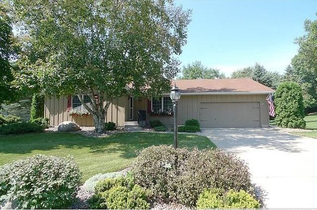 1st image of 214 Maryknoll Dr