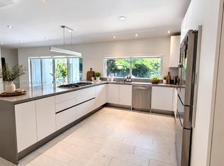 Sky Lake, North Miami Beach, FL 33179