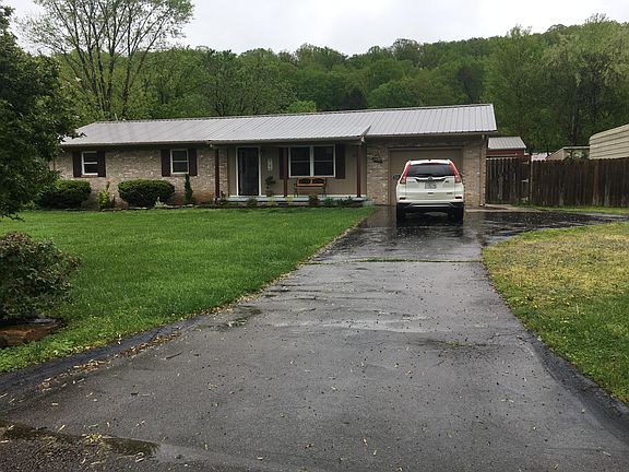 5th image of 4400 Genny Lynn Dr #2