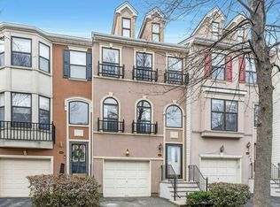 423 Hartford Dr, Nutley, NJ 07110