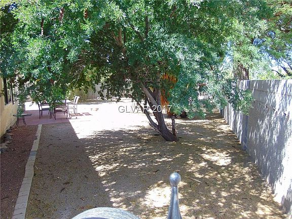 5th image of 751 Theatre Ct