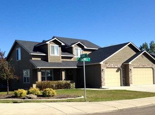 634 N Carswell Ave, Star, ID 83669