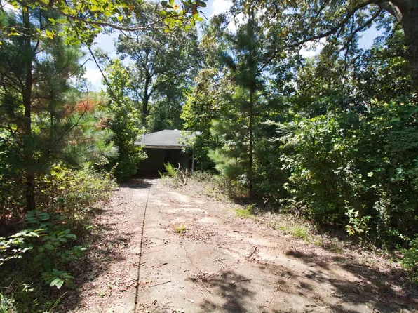 1881 N Highway 81, Oxford, GA 30054