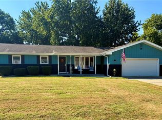 327 W Samuel St, Assumption, IL 62510