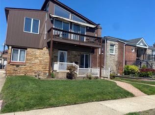 425 E Penn St, Long Beach, NY 11561