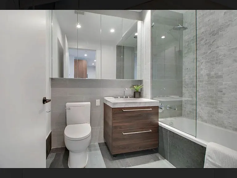1802 Ocean Ave #2K — Photo 4