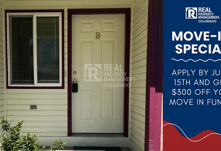 911 Tulip St S #B — Photo 1