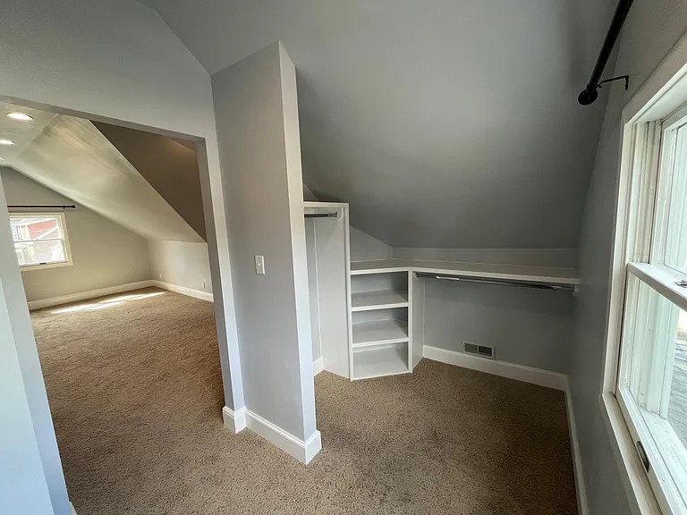 512 S Mathis Ave — Photo 29