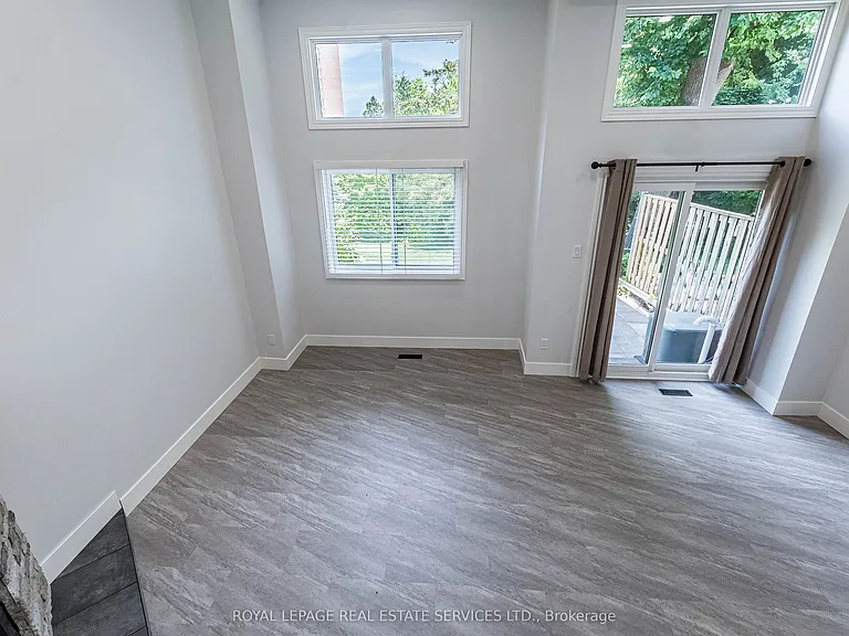 1855 Maple Ridge Dr #35 — Photo 16