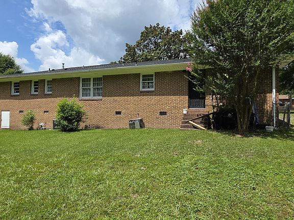 4th image of 2672 Kent Dr