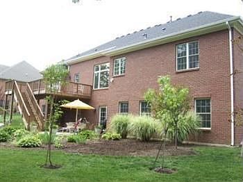 4th image of 604 Burnside Dr