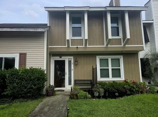 11 Hunters Ct, Goose Creek, SC 29445