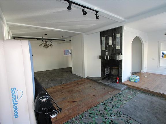 3rd image of 216 E Big Bear Blvd
