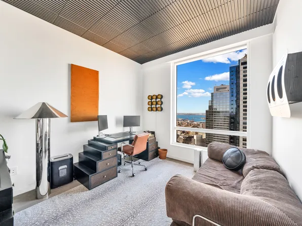 138 Willoughby Street image 10 of 12