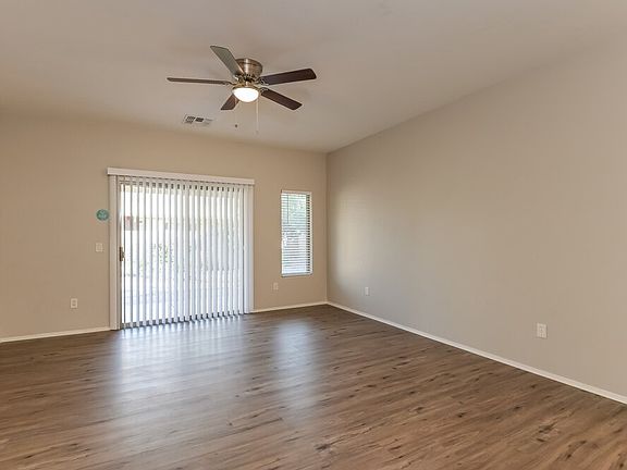 4th image of 405 E Placita Nodo