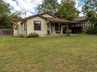 309 E 4th St, Weatherford, TX 76086