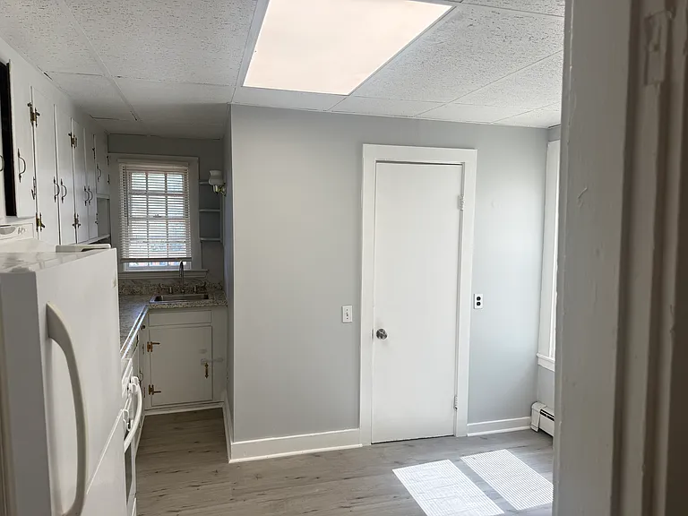 326 Granite St #1 — Photo 6