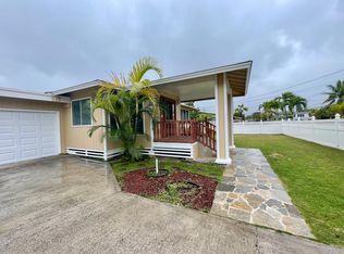 117 Kaluamoo St #A, Kailua, HI 96734