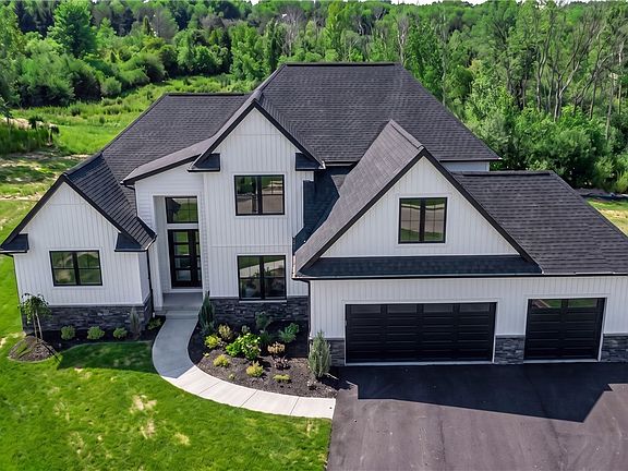 4th image of 845 Casey Rd
