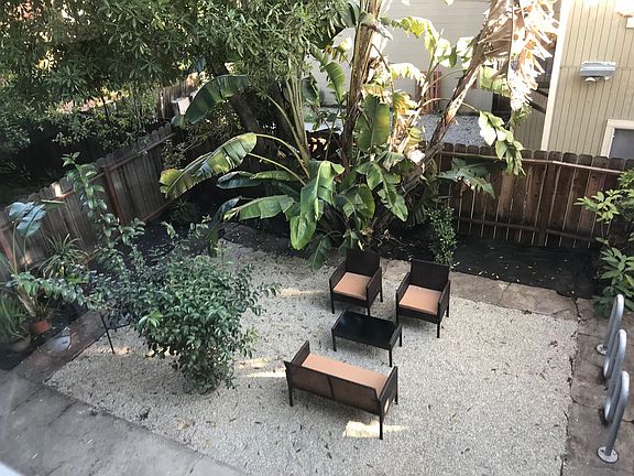 3rd image of 1129-1133 Guerrero St #1129