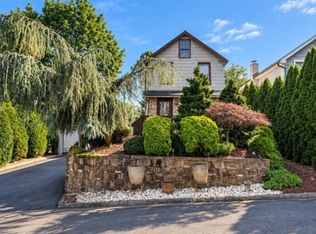 4 Montville Ave, Montville, NJ 07045