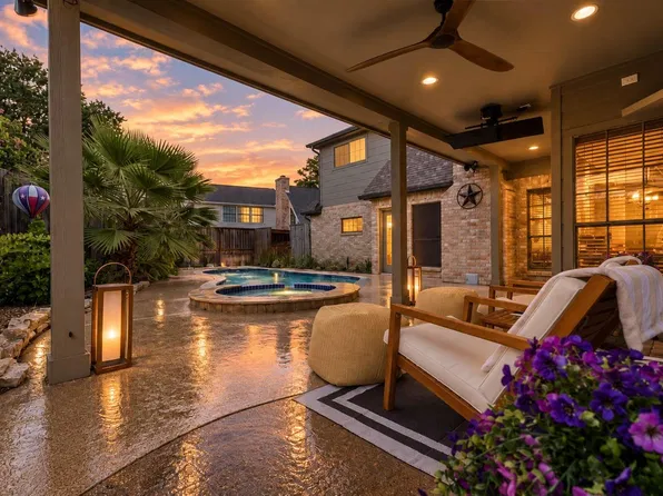 7307 Maidstone Ln, Houston, TX 77095