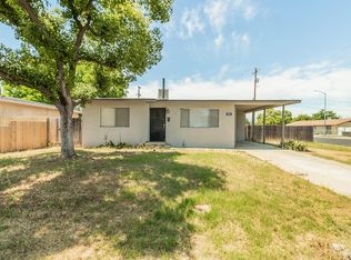 902 Music Ave, Clovis, CA 93612