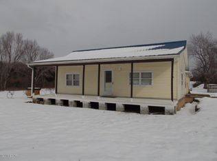 1335 Rock Springs Ln, Simpson, IL 62985