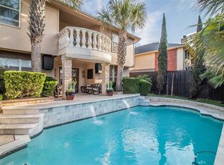 206 Flushing Quail Dr, Arlington, TX 76002
