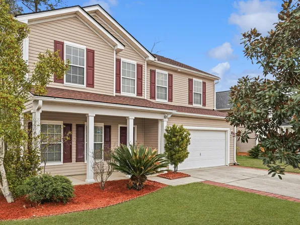 209 Goldfinch Ln, Summerville, SC 29485