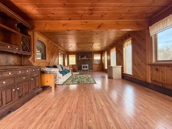 61 Sunset Ave, Toms River, NJ 08755