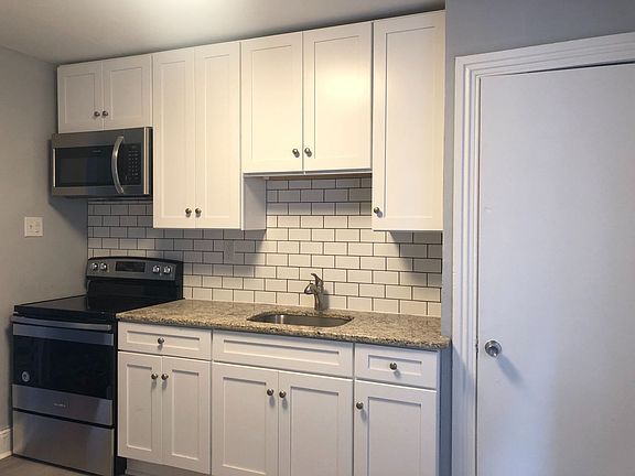 5th image of 249 Church St #3