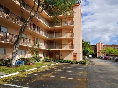 8700 N Sherman Cir APT 103, Hollywood, FL, 33025