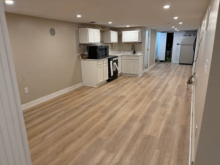 32 Judge Rd #BASEMENT — Photo 3