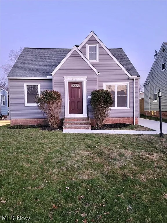 5163 Thomas St photo 1