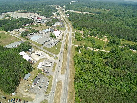 4th image of 1791 Bankhead Hwy