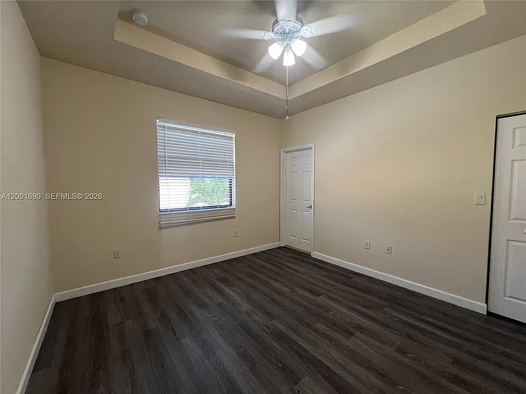 8913 W 35th Way — Photo 3