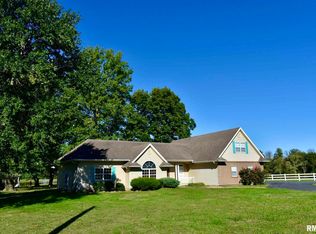 1005 N Jackson St, West Frankfort, IL 62896