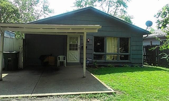 2nd image of 3962 Middlehurst Ln